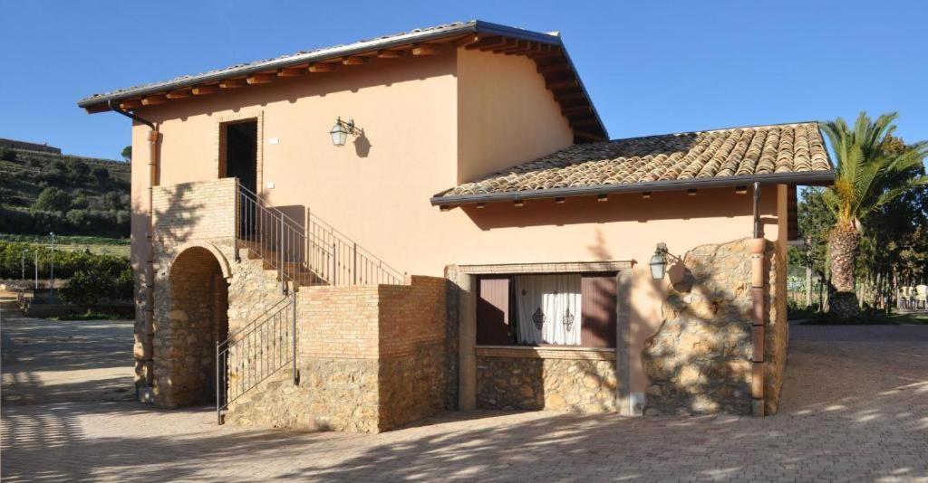 Tenuta Bellaprima Caltagirone Niscemi Exterior foto